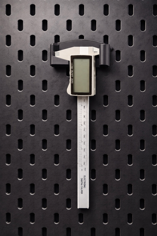 SKÅDIS Skyvelære holder