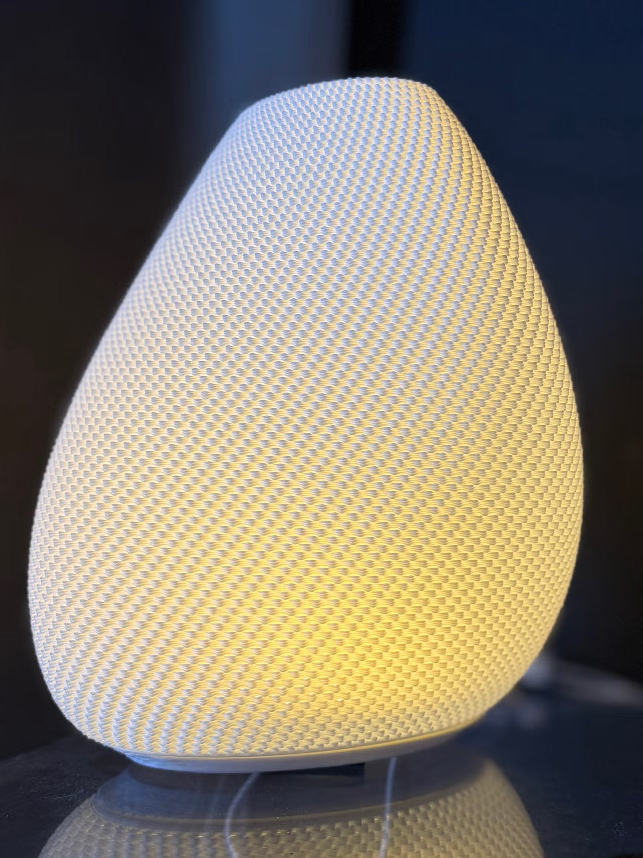 Moderne bordlampe