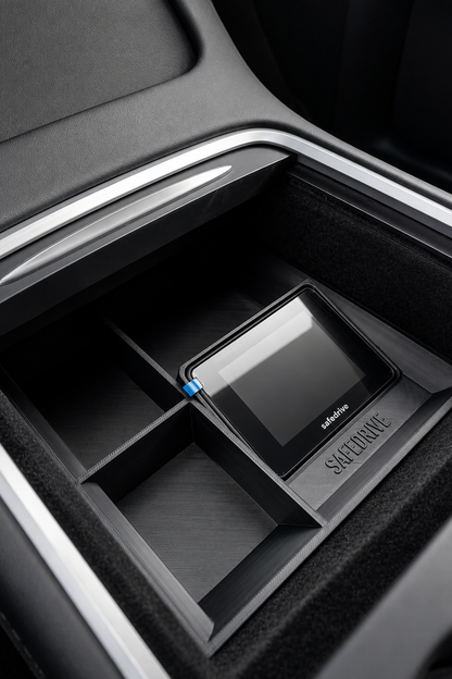 Tesla Y / 3 Safedrive integrert holder midtkonsoll